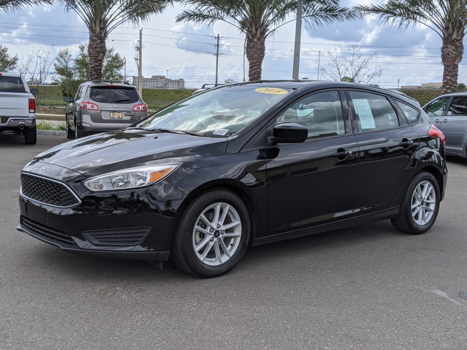 Pre-Owned 2018 Ford Focus SE Hatchback in Sanford #LU484380A ...