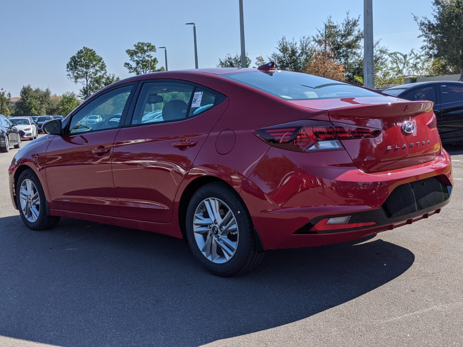 new-2020-hyundai-elantra-value-edition-4dr-car-in-sanford-lu994762